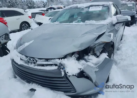 2016 Toyota Camry Le z USA, uszkodzony, nr VIN 4T4BF1FK3GR578975